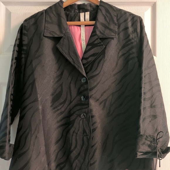 Debra deRoo Casual Suit - Picture 1 of 10